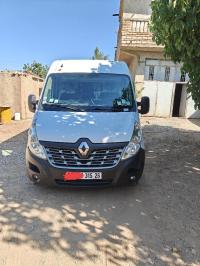 السيارات-النفعية-renault-master-2015-chassis-moyen-بني-سليمان-المدية-الجزائر
