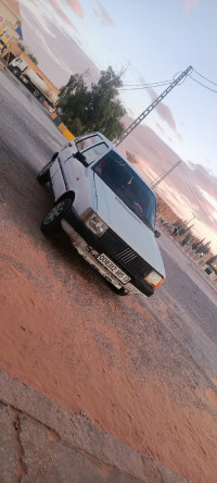 voitures-fiat-uno-1985-hassi-rmel-laghouat-algerie