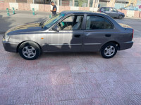 voitures-hyundai-accent-2013-gls-tebessa-algerie