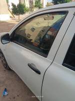 voitures-nissan-micra-2012-city-boukadir-chlef-algerie