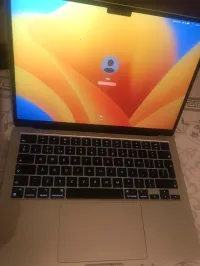 MacBook Air m2  13.6  2022