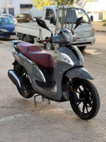 motos-et-scooters-sym-st-2024-jijel-algerie