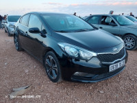 voitures-kia-cerato-2015-annaba-algerie