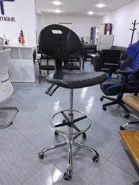 chaise laboratoire en polyuréthane
