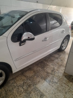 voitures-peugeot-207-2011-reghaia-alger-algerie