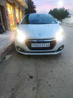 voitures-peugeot-208-2017-ain-defla-algerie