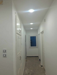 appartement-location-f3-biskra-algerie