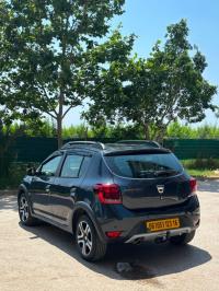 سيارات-dacia-duster-2023-باب-الزوار-الجزائر