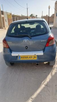 سيارات-toyota-yaris-2007-الدبيلة-الوادي-الجزائر