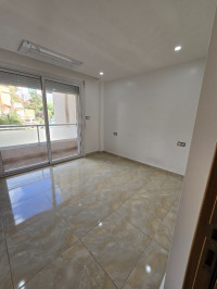 appartement-vente-f4-alger-el-biar-algerie