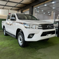 voitures-toyota-hilux-2024-ouargla-algerie