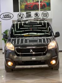 cars-peugeot-partner-2017-tepee-setif-algeria