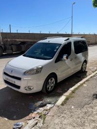 السيارات-النفعية-peugeot-partner-2013-tepee-allure-دار-البيضاء-الجزائر