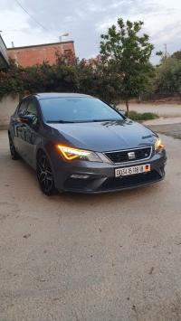 سيارات-seat-leon-2018-fr-جيجل-الجزائر
