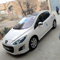 voitures-peugeot-308-2012-arris-batna-algerie