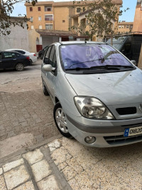 voitures-renault-scenic-2002-msila-algerie