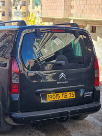 voitures-citroen-berlingo-2015-ibn-ziad-constantine-algerie