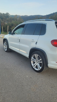 voitures-volkswagen-tiguan-2015-r-line-jijel-algerie