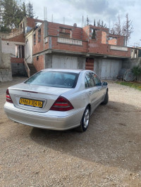 voitures-mercedes-classe-c-2004-aventgarde-draria-alger-algerie