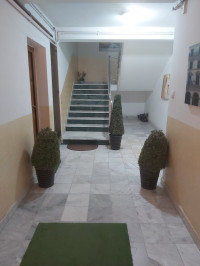 appartement-vente-f3-alger-cheraga-algerie