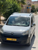 commerciale-citroen-berlingo-2016-bordj-bou-arreridj-algerie