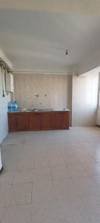 appartement-location-f3-boumerdes-boudouaou-algerie