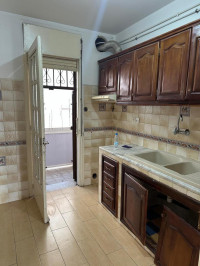 appartement-location-f3-alger-centre-algerie