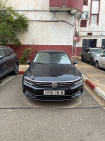 voitures-volkswagen-passat-2019-carat-alger-centre-algerie