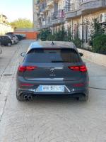 voitures-volkswagen-golf-8-2023-gtd-oran-algerie