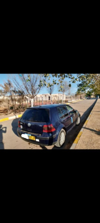 voitures-volkswagen-golf-4-2003-mostaganem-algerie