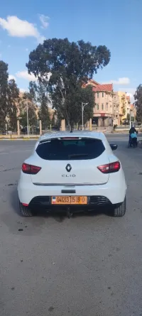 Renault Clio 4 2015 Limited