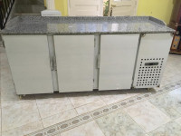 alimentaire-table-frigo-tour-patissier-2m-3-portes-bousfer-oran-algerie