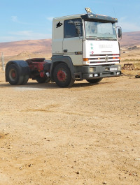 camion-renault-رونو-1985-hammam-dhalaa-msila-algerie