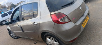 voitures-renault-clio-3-2010-sidi-bel-abbes-algerie