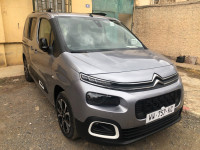 automobiles-citroen-berlingo-2023-shine-bouira-algerie