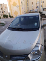 voitures-nissan-tiida-4-portes-2008-ain-taghrout-bordj-bou-arreridj-algerie