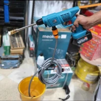 Pistolet de nettoyage à eau portable avec 2 batterie 36v