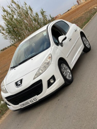 voitures-peugeot-207-2012-ain-merane-chlef-algerie