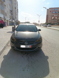 voitures-opel-astra-2017-constantine-algerie