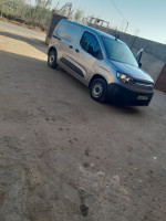 voitures-fiat-doblo-2024-sidi-lakhdaara-mostaganem-algerie