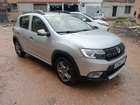 voitures-dacia-sandero-2018-stepway-alger-centre-algerie