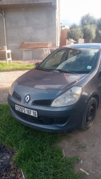 voitures-renault-clio-3-2007-baraki-alger-algerie