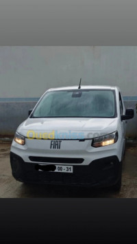 utilitaire-fiat-doblo-2024-hammam-dhalaa-msila-algerie