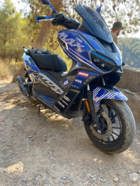 motos-et-scooters-200-vmax-2021-bachdjerrah-alger-algerie