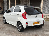 voitures-kia-picanto-2015-brazilia-el-kantara-biskra-algerie