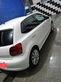 voitures-volkswagen-polo-2013-life-el-milia-jijel-algerie