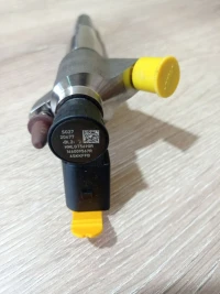 INJECTEUR MASTER 2.3 DCI