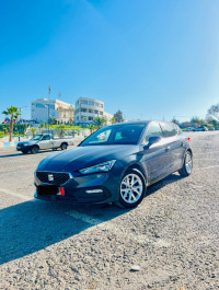 voitures-seat-leon-2021-15l-04-cylindres-boumerdes-algerie