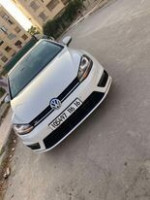 moyenne-berline-volkswagen-golf-7-2016-cara-oued-taga-batna-algerie