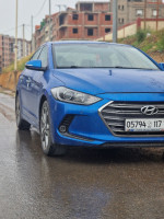 voitures-hyundai-elantra-2017-bouira-algerie